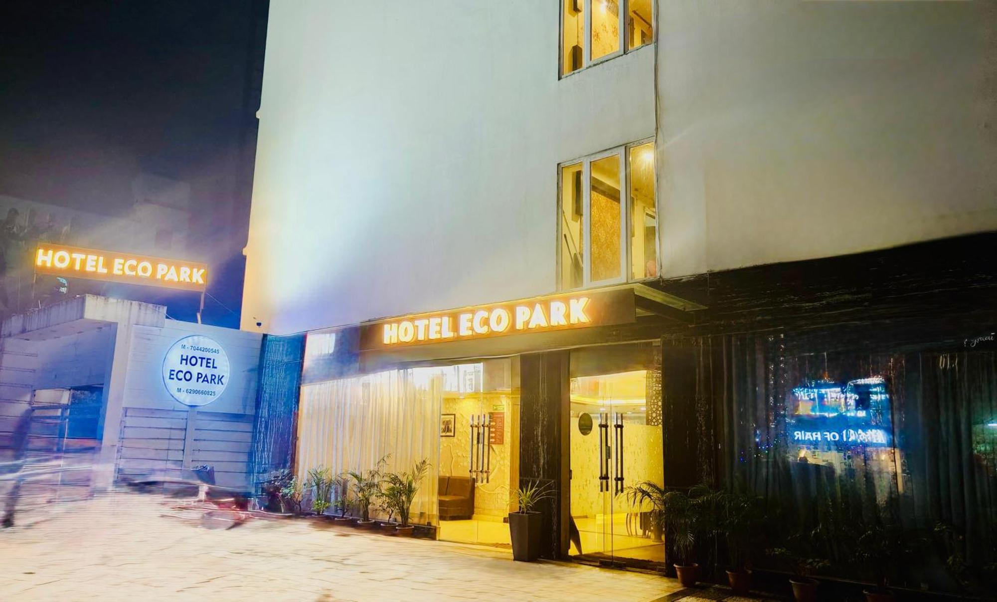 Hotel Eco Park New Town Exteriér fotografie